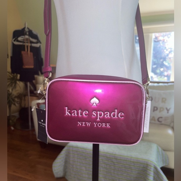 NWT Kate Spade Oh Snap Camera Bag Crossbody Dark Raspberry Patent Leather - Picture 2 of 10